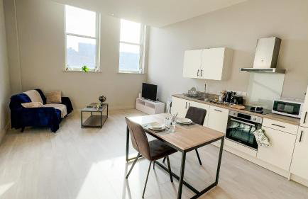 Prime Leeds- Spacious Cinema apartment - Foto 2