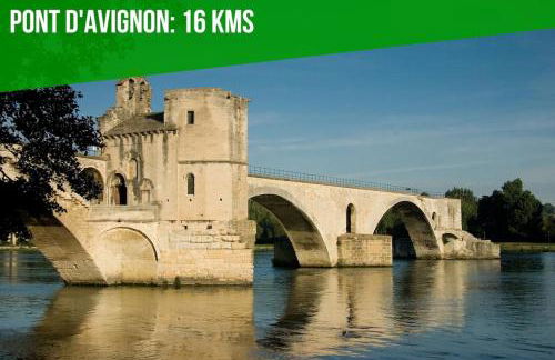 LE PETIT BONHEUR - PLACE PARKING PRIVEE - CLiM - TERRASSE - PISCINE PARTAGEE - PROCHE PARC SPIROU - Foto 16