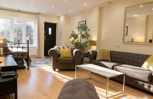 Notting Hill Townhouse 3BR all with ensuite bathrooms & garden and roof terrace - Foto 1