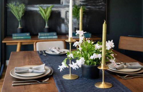 Private Oasis with Spacious Backyard - Foto 12