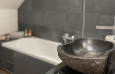 2 kleine Altstadt-Ferienwohnungen mit Garten & Herz - Foto 31