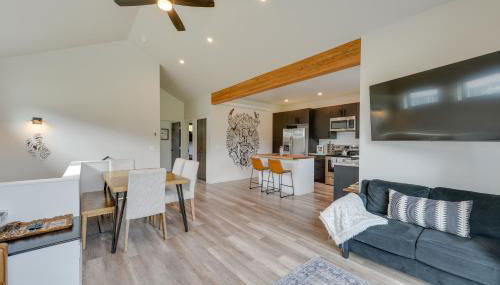 Quiet Alpine Hideaway with Panoramic Mountain Views! - Foto 4