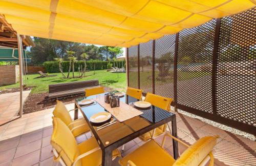 Casa Rustica con piscina en Girona - WeHost Costa Brava - Foto 2