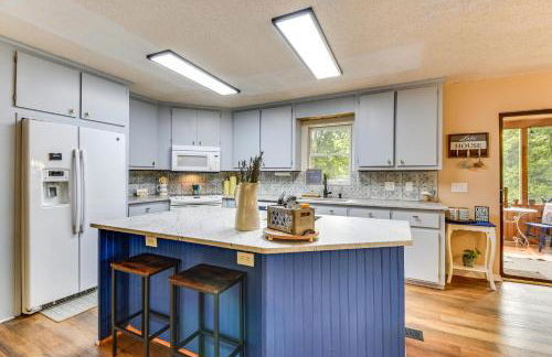 Waterfront CasAbella Cottage with Kayaks and Fishing - Foto 9