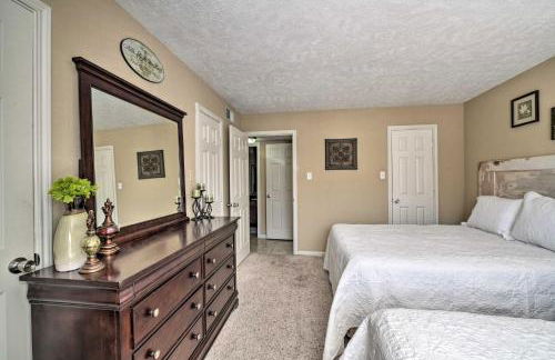 Game Day Retreat Pool Access, 2 Mi to Texas A and M - Foto 13