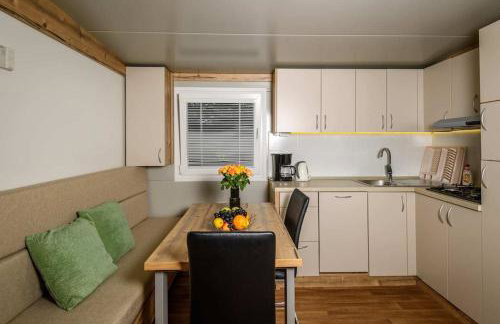 Cozy and Chic Little House with Pool Ivinj-1 Vodice - Foto 27