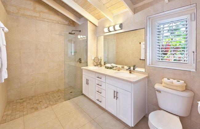 Todmorden by Blue Sky Luxury - Photo 17