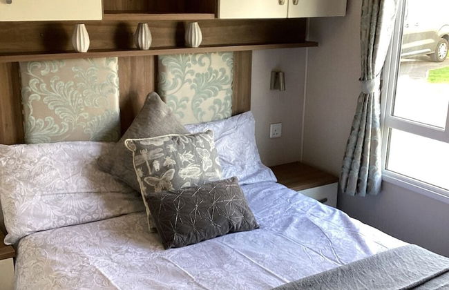 Immaculate 8-bed Cabin in Tattershall Lake - Foto 7