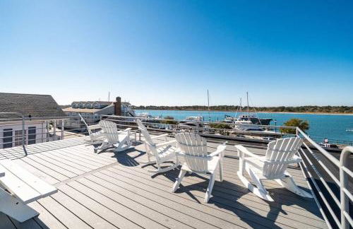 Why Knot Getaway...Rooftop with WaterView! Unit D - Foto 39