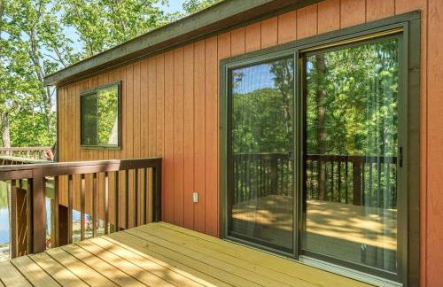 Tarnhouse Lakefront Cottage - Foto 33