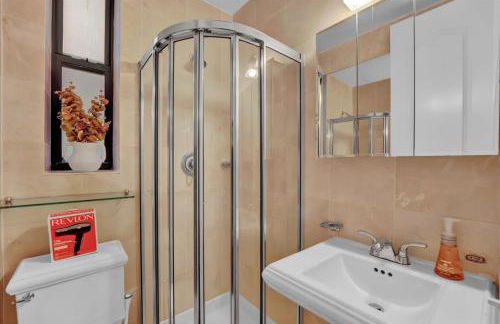 Stylish 3BR-2BA in Gramercy -Modern & Central - Foto 40