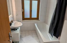 LeHaStays Buckau - NS15-02 I 2 Zimmer I voll ausgestattete Küche I Erdgeschoss I Balkon I Smart TV - Foto 4