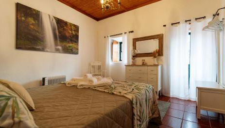 Charming Holiday House - House & Apartment - Photo 2, towels