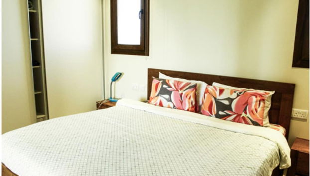 Charming Balcony Retreat - Foto 5, Habitación