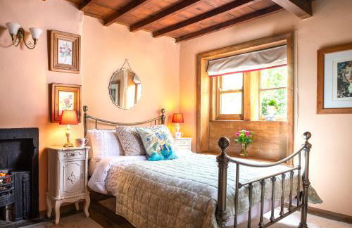 Historic, Hidden, Cosy, Log Burner, 10mins walk to Holmfirth - Foto 19