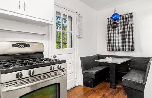 Spacious 5BR Arlington Home with Parking & Yard - Woodrow - Foto 3