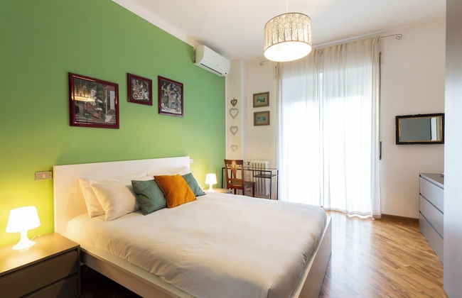 notaMi - Trendy Corner Fashion District - Photo 1