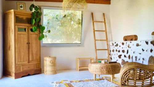 Studio With Pool, Garden and Open Roof Bathroom - Foto 2