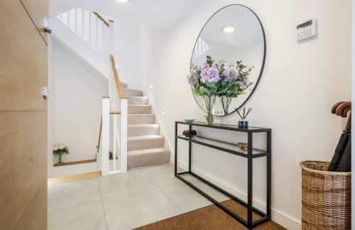 Luxury Central Mayfair Townhouse with A/C 3BR 3BA - Photo 42