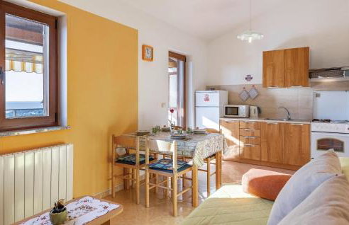 One-Bedroom Apartment In Vodnjan - Photo 7