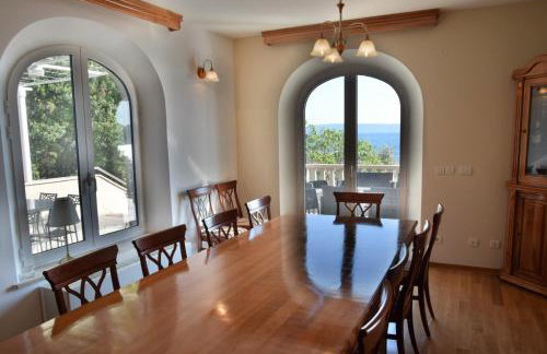 Luxury Seaside Villa with a classic Mediterranean Olive Garden, a fully equipped Professional Kitchen, Pool, Sauna, Padle Boards and Canoe - Miolin Beach House - Photo 44