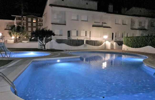 R141 - C6 Manila Resort Patio - Foto 19