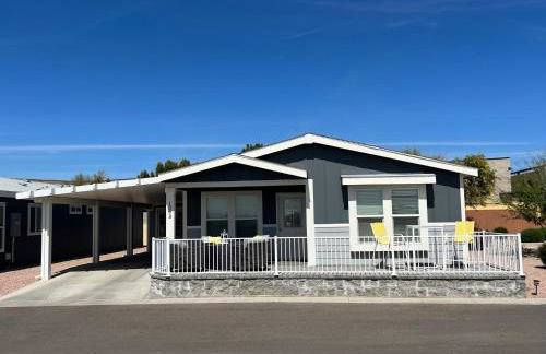 Monte Vista Village Resort Mesa 3 Bed 2 Bath Age Restricted Must be 55 or more - Photo 1