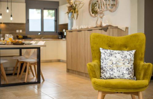 The Sisters Villa - Photo 21