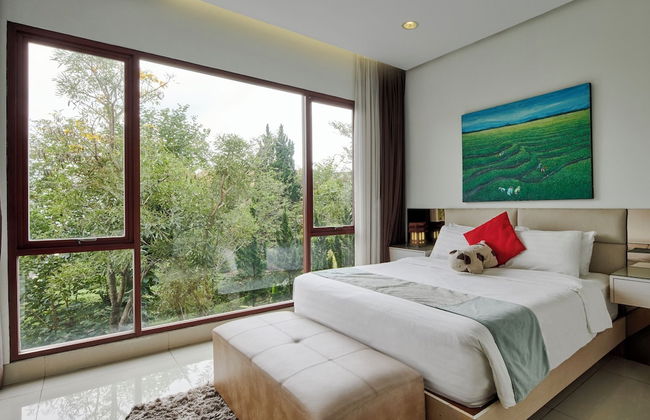 Oyama City View 4BR Villa with a Heated Pool - Photo 4