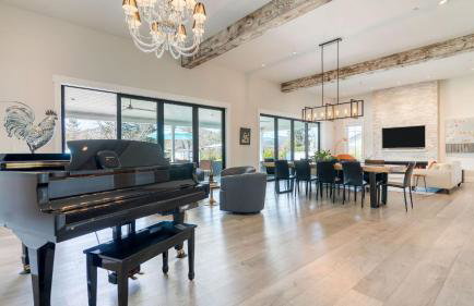 Luxe, Pool, Spa, Fire Pit, Game Room, Piano Sonoma Pool Retreat by Avantstay - Foto 3