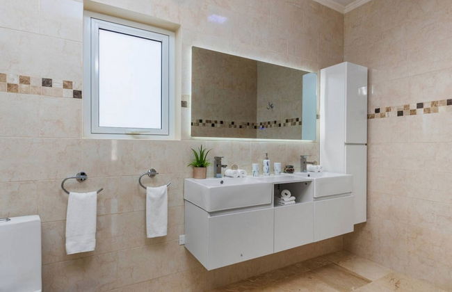 NEW Premium Luxury 2BR 3BA Pool House - Foto 13