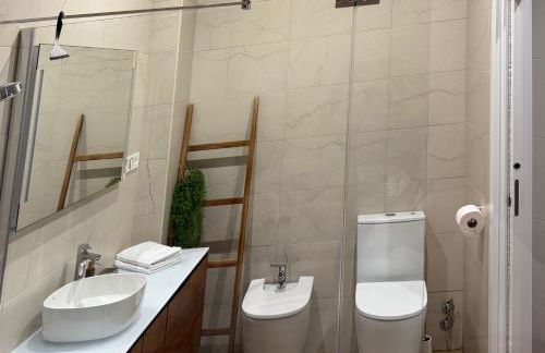 Apartamento NUEVO Lujoso Suites Centro Bilbao Wifi ,Parking - Foto 37