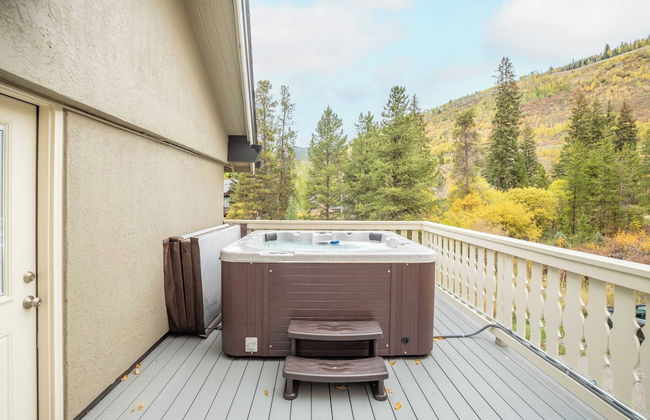 Bighorn by Avantstay Spacious Ski Cabin w/ Sprawling Porch, Views & Hot Tub! - Foto 30