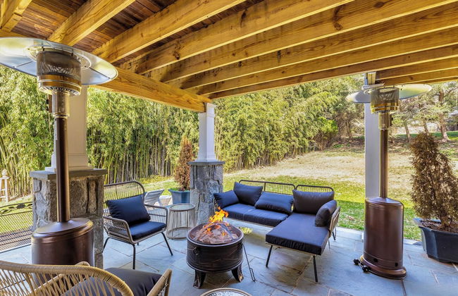Hudson River Views + Firepit, Patio, Dog Run, Game Room Stone Manor - Photo 6
