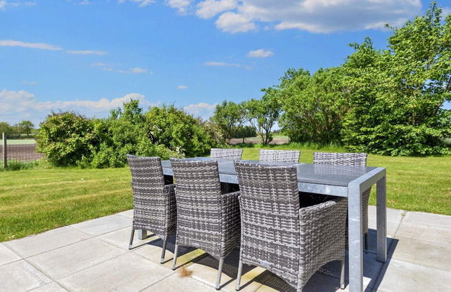 5 Person Holiday Home in Karby - Foto 14