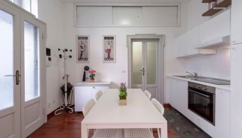Stylish Apartment at Isola-Garibaldi District - B Home - Foto 2, stove