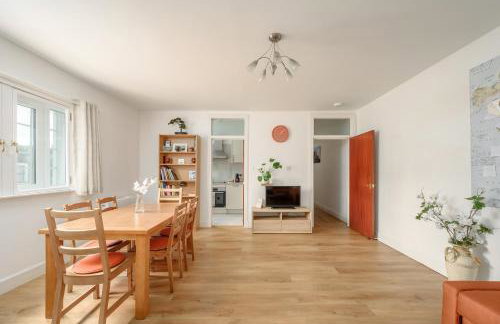 Historic Apartment in Old Town - Photo 4
