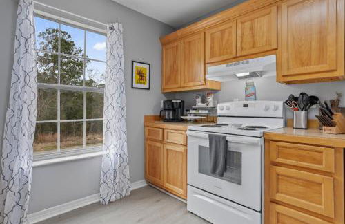 Waterfront Home with Pool, Hot Tub and Game Area - Foto 21