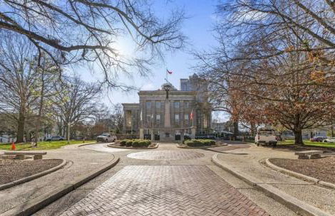 Luxe King Bed, Balcony, Garage in Downtown Raleigh - Foto 7