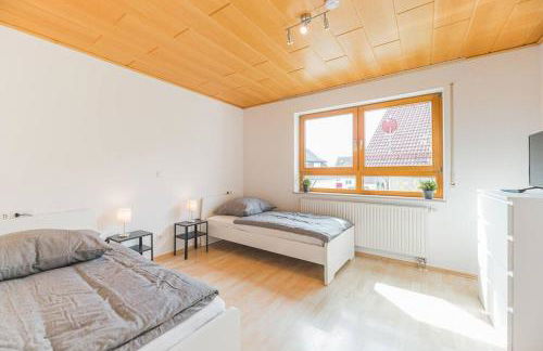 G02 große Wohnung - ideal für Teams und Monteure - Self Check-In - Foto 10