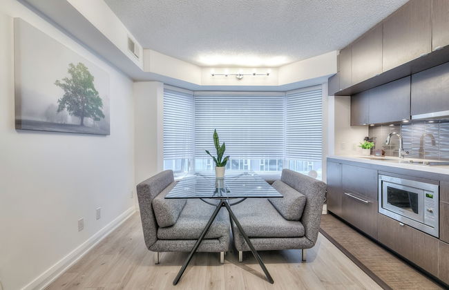 Waterfront Clair Avenue Suites - Foto 13