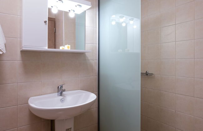 Apartment in Nikiforos Fokas with swimming pool and garden - Photo 32