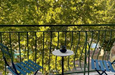 Apparemment luxueux niché dans les arbres - Foto 10