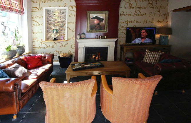 Luxury VOC Stay w/ Views - Foto 20