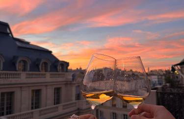 Superb studio with terrasse & 24-7 security in the heart of Paris! - Foto 13