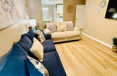 Eastgate 14B Stylish Townhouse 5 min to downtown Hammond - Foto 8