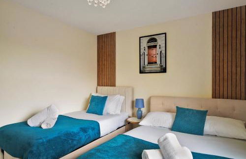 Thames Family Retreat, 2 bed house, Sleeps 6, with Parking and Garden - Foto 13