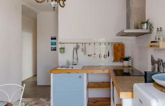 Little Bispo Apartments - Photo 6