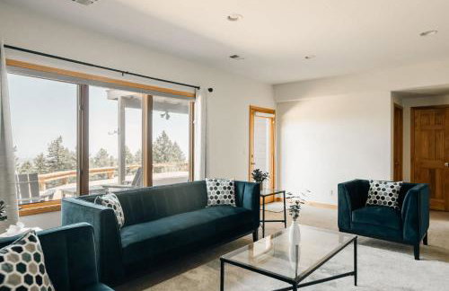 Peaceful Getaway with Hot Tub - Views - Evergreen - Foto 40