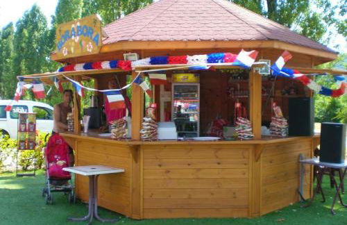 Bungalow charmant à Condrieu avec piscine partagée conviviale - Foto 17